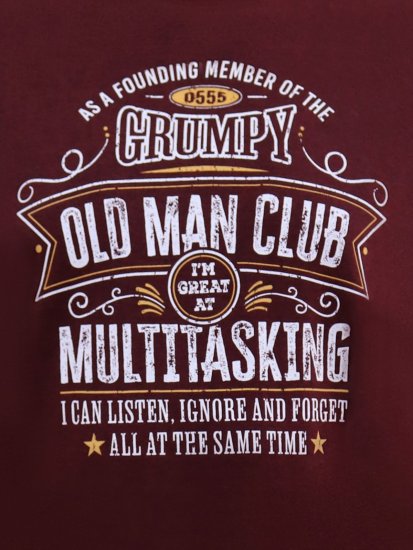 D555 Baldwin Grumpy Old Man Club Print Crew Neck T-shirt Burgundy/ Black Twist - Marškinėliai - Marškinėliai - 2XL-14XL