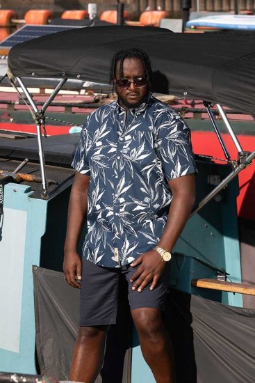 D555 FINLEY Hawaiian AO Print Shirt Navy - Marškiniai - Marškiniai - 2XL-8XL