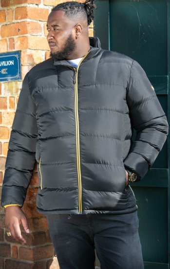 D555 CRISTIANO Puffer Jacket With Binding On Cuffs And Embroidery Badge On Sleeve Black - Didelės vyriškos striukės - Didelės vyriškos striukės