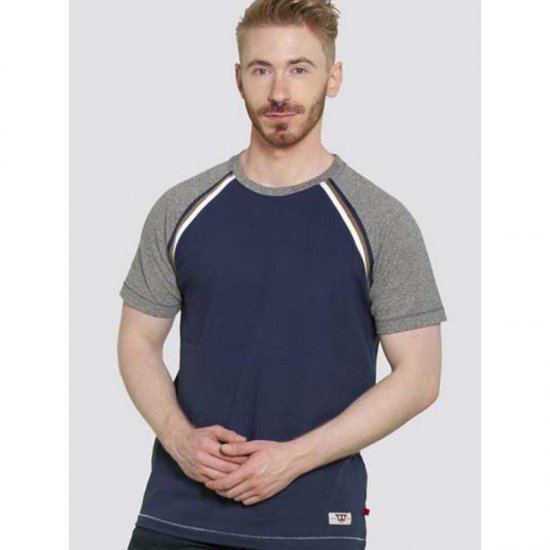 D555 Ashburn T-shirt Navy - Marškinėliai - Marškinėliai - 2XL-14XL