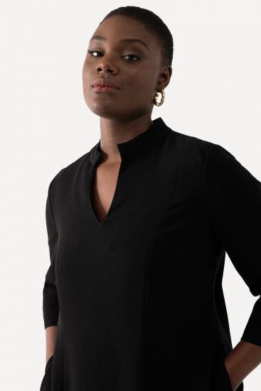Ulla Popken 823290 Midi suknelė su V formos iškirpte Juoda - Midi suknelės - Moteriškos midi suknelės didesniais dydžiais