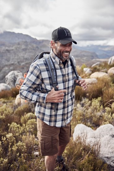 JP1880 Jay-Pi Flexnamic Bermuda Cargo Shorts Copper Brown - Sportiniai drabuziai & outdoor - Dideliu dydziu sportiniai drabuziai vyrams