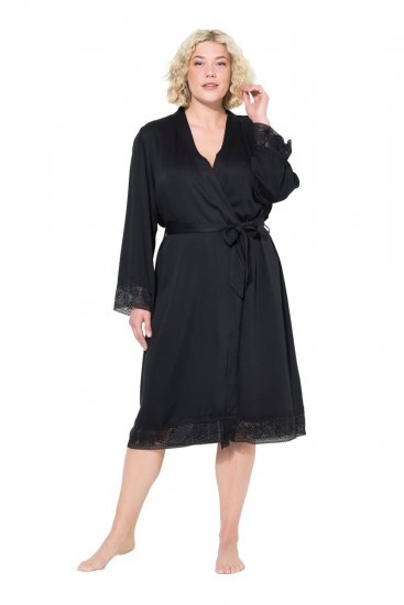 Ulla Popken 834837 Kimono chalatas su nėriniais Juoda - Chalatai - 