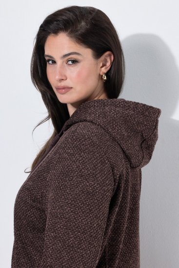Ulla Popken 853577 Megzta fliso striukė su gobtuvu ir užrašu Mahagonio ruda - Fleece apranga - 