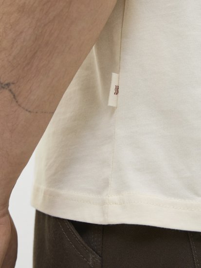  Jack & Jones Tavira Aop Pocket Crew Neck T-Shirt Antique White - Marškinėliai - Marškinėliai - 2XL-14XL