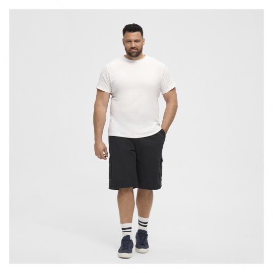 North Latitude Cargo Shorts Black - Šortai - Šortai - W40-W60