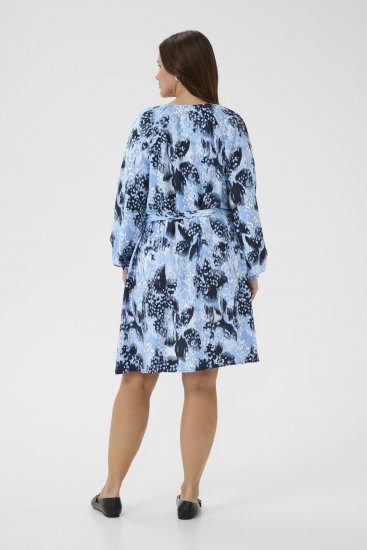 Kaffe Curve Aliana Dress Blue Flower Animal - Midi suknelės - 