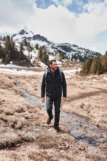 JP1880 Field Jacket Wind-repellent Black - Didelės vyriškos striukės - Didelės vyriškos striukės