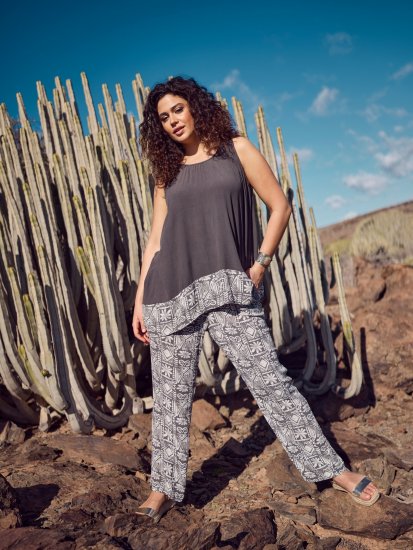 Ulla Popken Mosaic Print Elastic Waist Pants Black - Džinsai & Kelnės Didelėse Dydžiuose – Plus Size - 