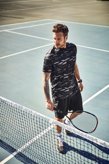 JP1880 QuickDry Graphic Print Tennis T-Shirt Black - Sportiniai drabuziai & outdoor - Dideliu dydziu sportiniai drabuziai vyrams