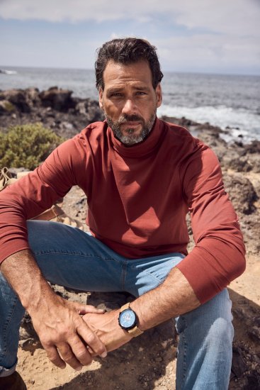 JP1880 Turtleneck Sweatshirt Red - Megztiniai ir džemperiai - Megztiniai ir Džemperiai - 2XL-14XL
