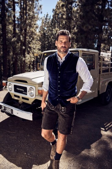 JP1880 Velvet Vest Traditional Blue - Šventinė apranga - Šventinė apranga – Švęsti stilingai ir patogiai